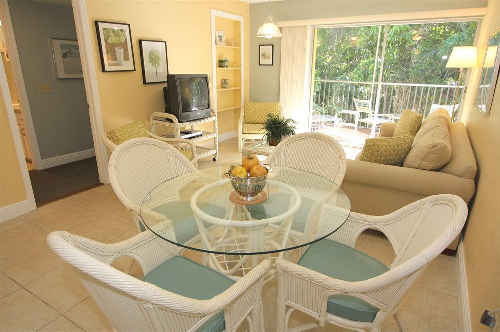Beach Castle Resort By Rva Longboat Key Exterior photo