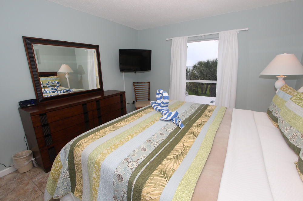 Beach Castle Resort By Rva Longboat Key Exterior photo