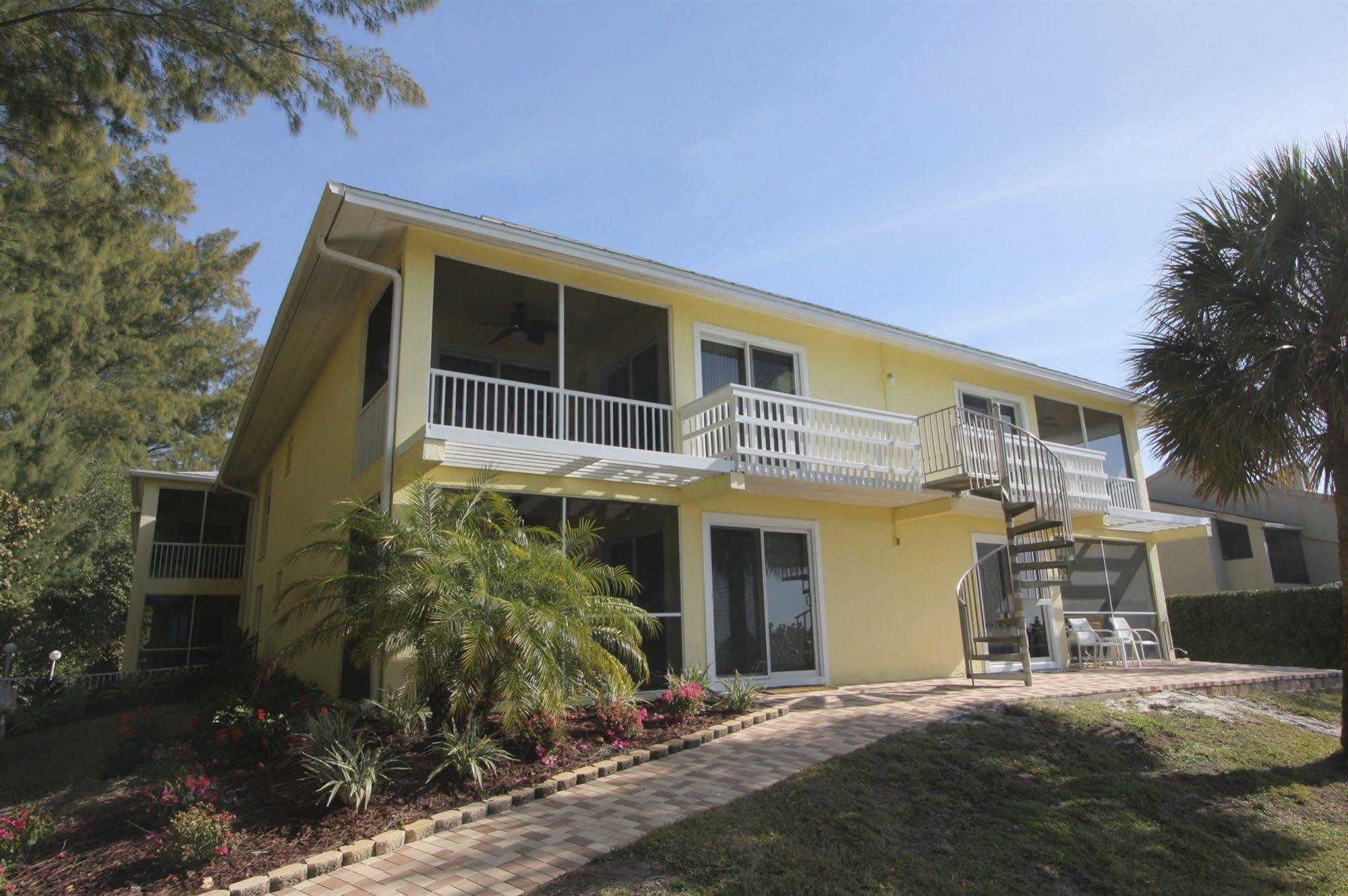 Beach Castle Resort By Rva Longboat Key Exterior photo