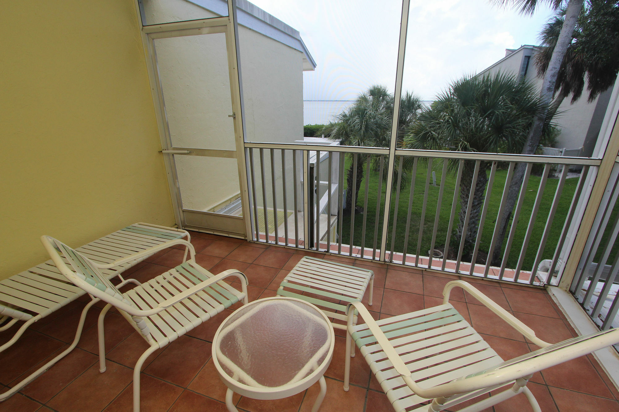 Beach Castle Resort By Rva Longboat Key Exterior photo