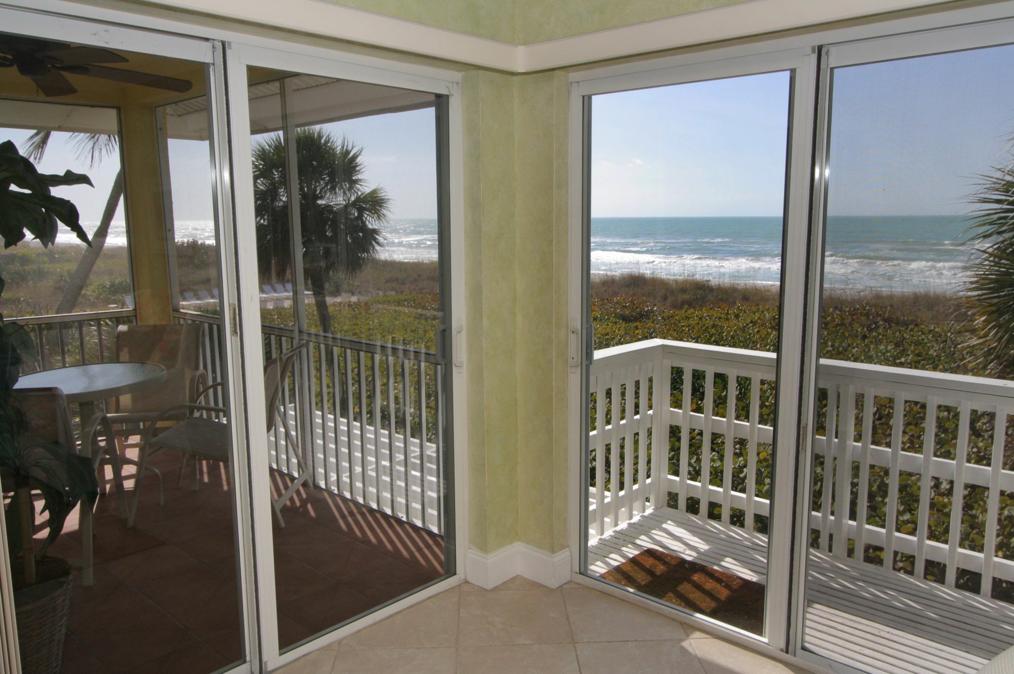 Beach Castle Resort By Rva Longboat Key Exterior photo